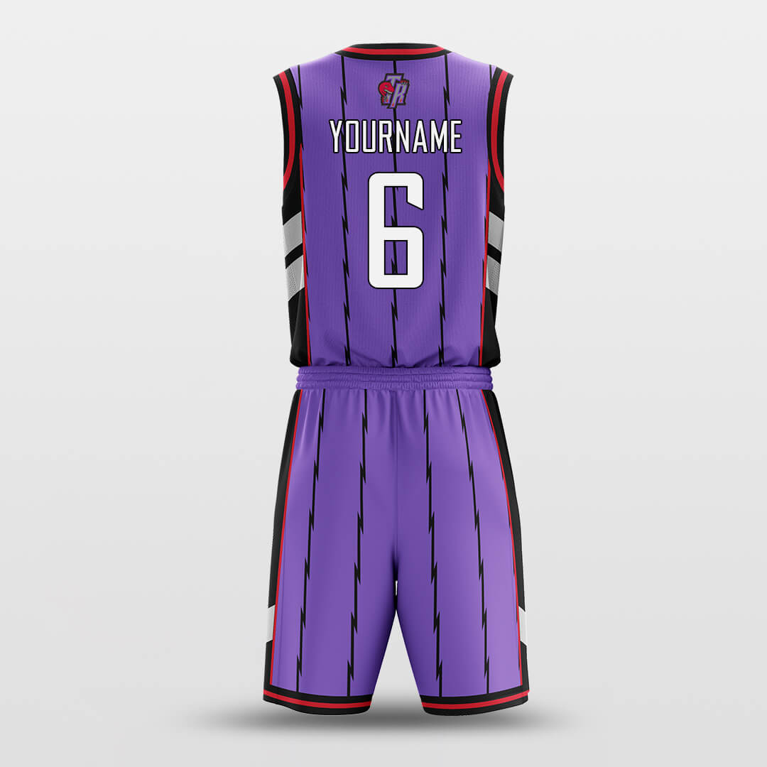紫のバスケットボールユニフォームキット